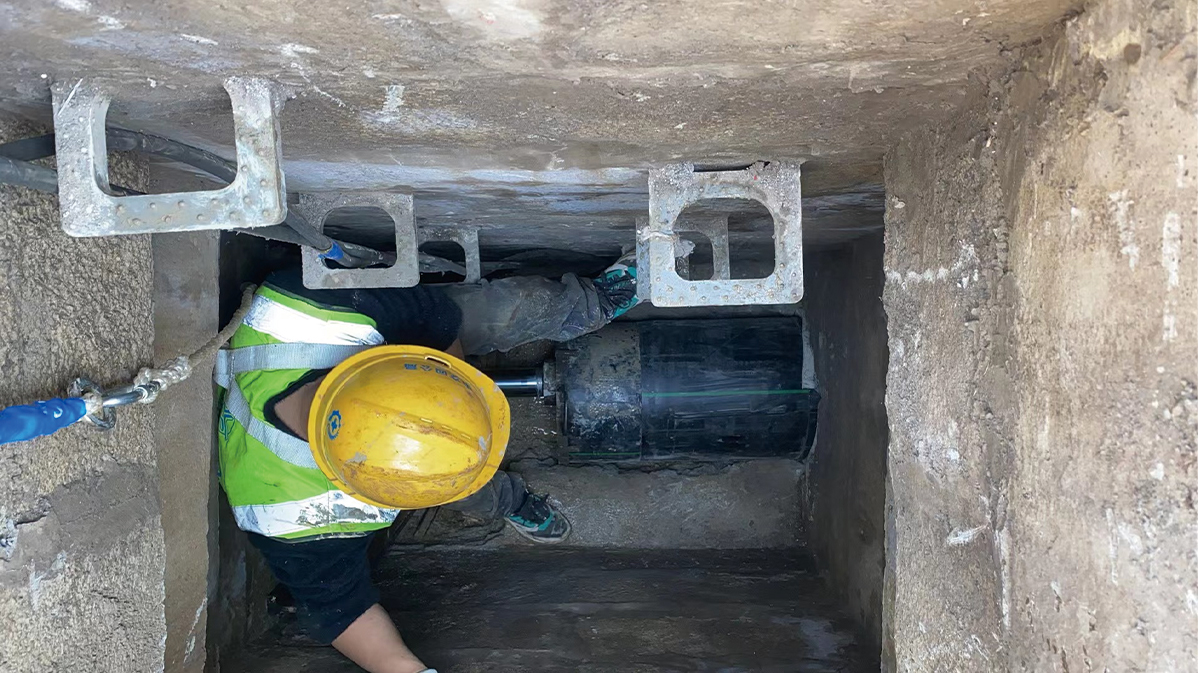 莲湖HDPE短管内衬法