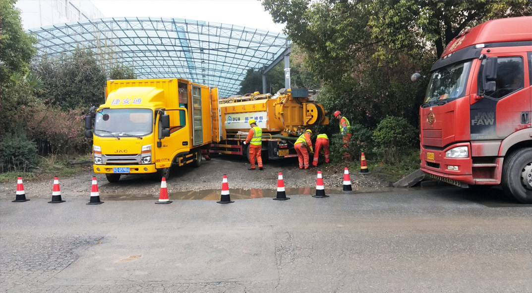 莲湖成区雨污水管网“四位一体”检测疏通项目